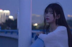 伤感头像女 孤独,伤感头像女生情感独白”