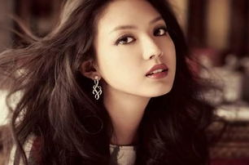 现代中国第一美女,揭秘现代中国第一美女的璀璨人生